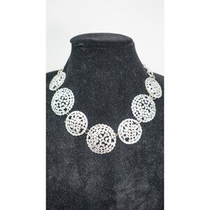 ELEGANT DANA BUCHMAN COUTURE ROUND MODERN STYLE SILVERED STATEMENT BIB NECKLACE